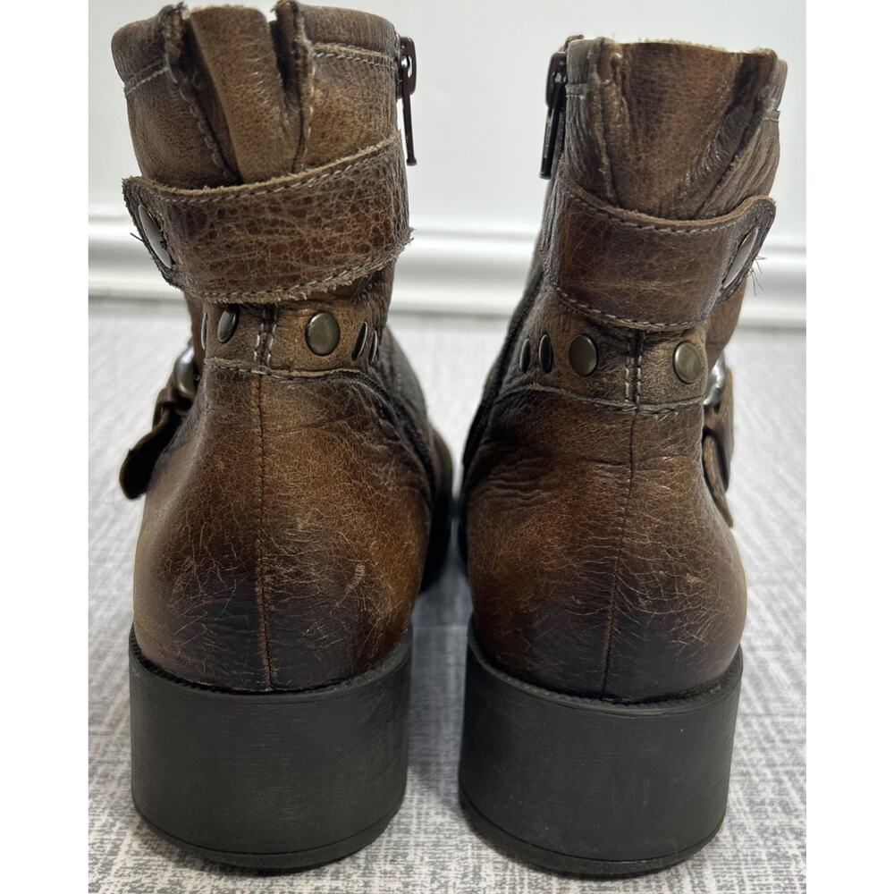 Earth Womens Size 8.5 Redwood Almond Leather Moto Boots Booties Buckle Studded - Picture 5 of 13